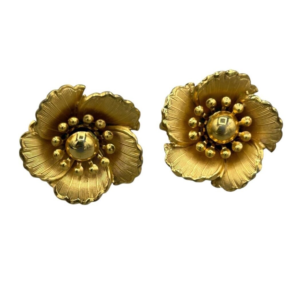 Vintage Coro Gold Tone Flower Screw Back Clip Earrings Signed